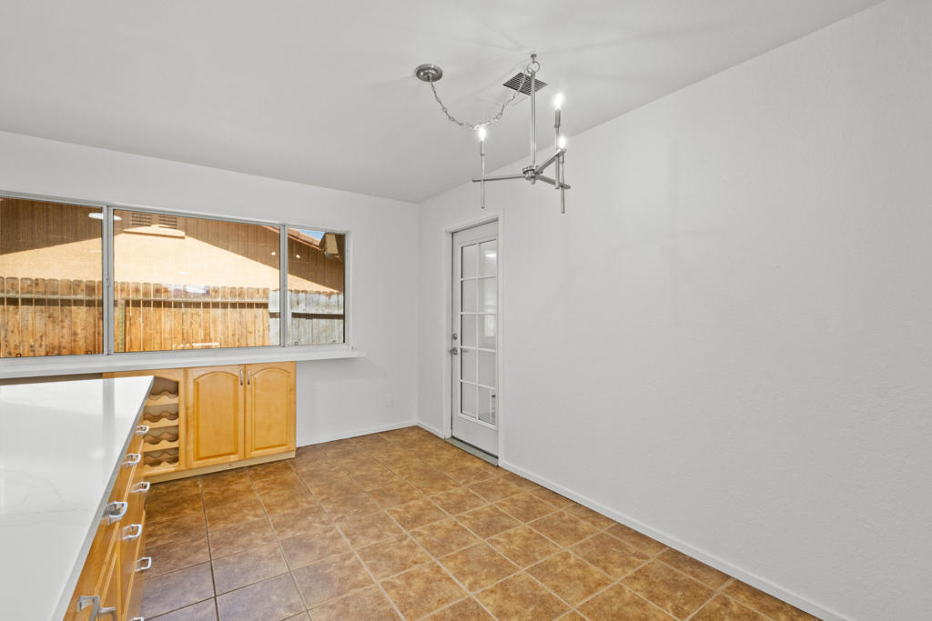 73425 San Nicholas Avenue Property Photo 11