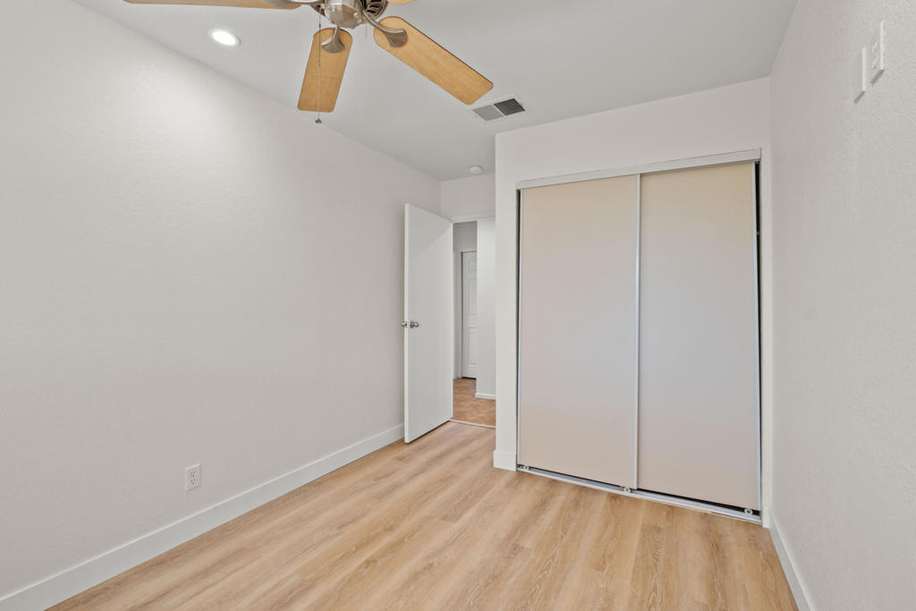 73425 San Nicholas Avenue Property Photo 25