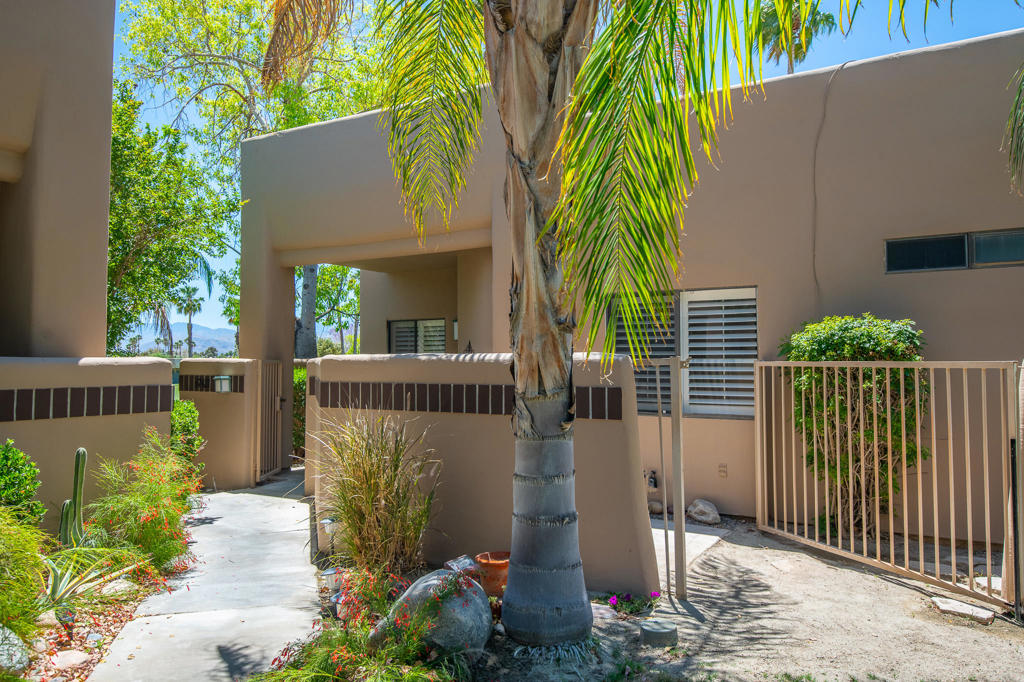 67421 Toltec Court Property Photo 16