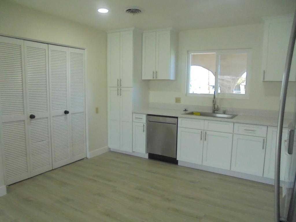 570 Holley Lane Property Photo 9