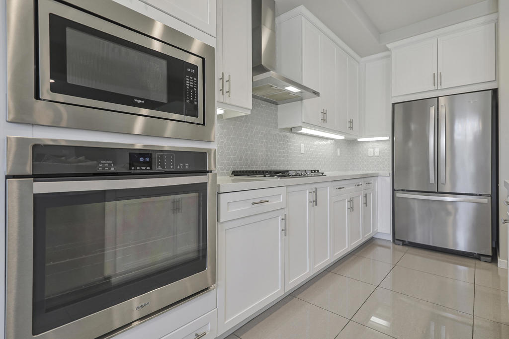 43402 Hazelton Lane Property Photo 13