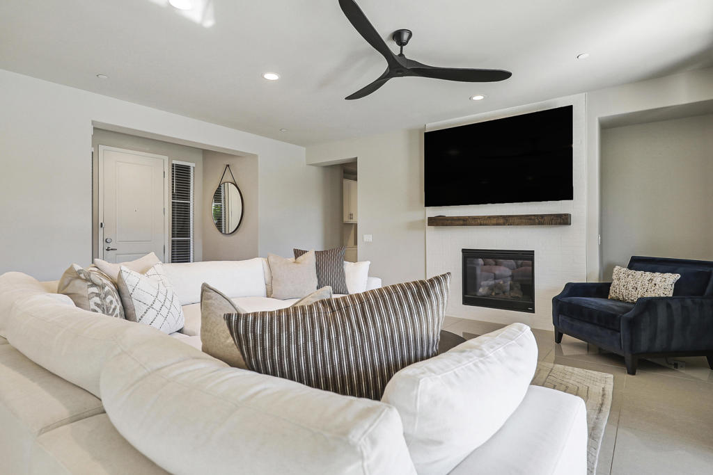 43402 Hazelton Lane Property Photo 16