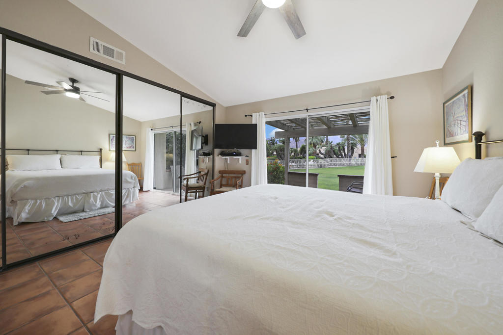 36055 Avenida De Las Montanas E Property Photo 17