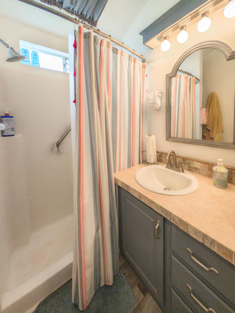 70200 Dillon Road 665 Property Photo 17