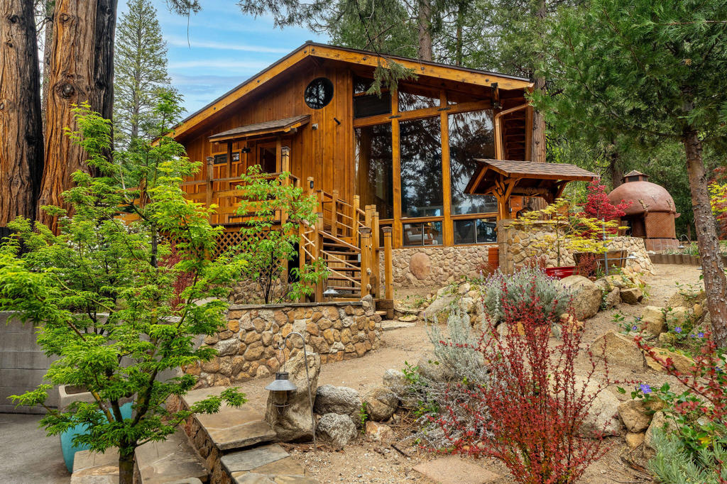 25106 Rim Rock Road Property Photo 35