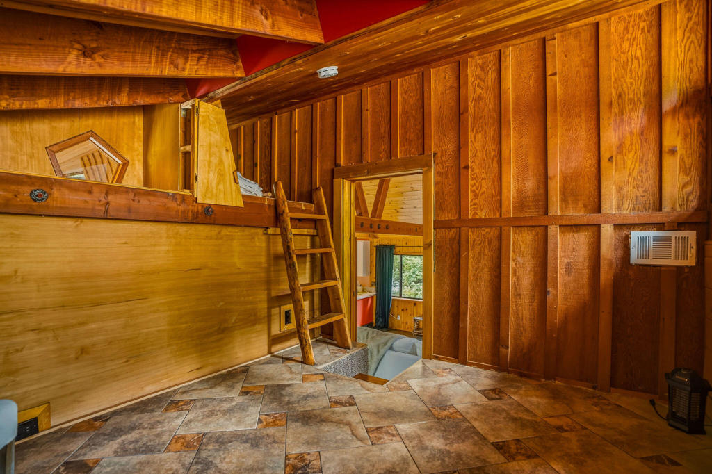 25106 Rim Rock Road Property Photo 47