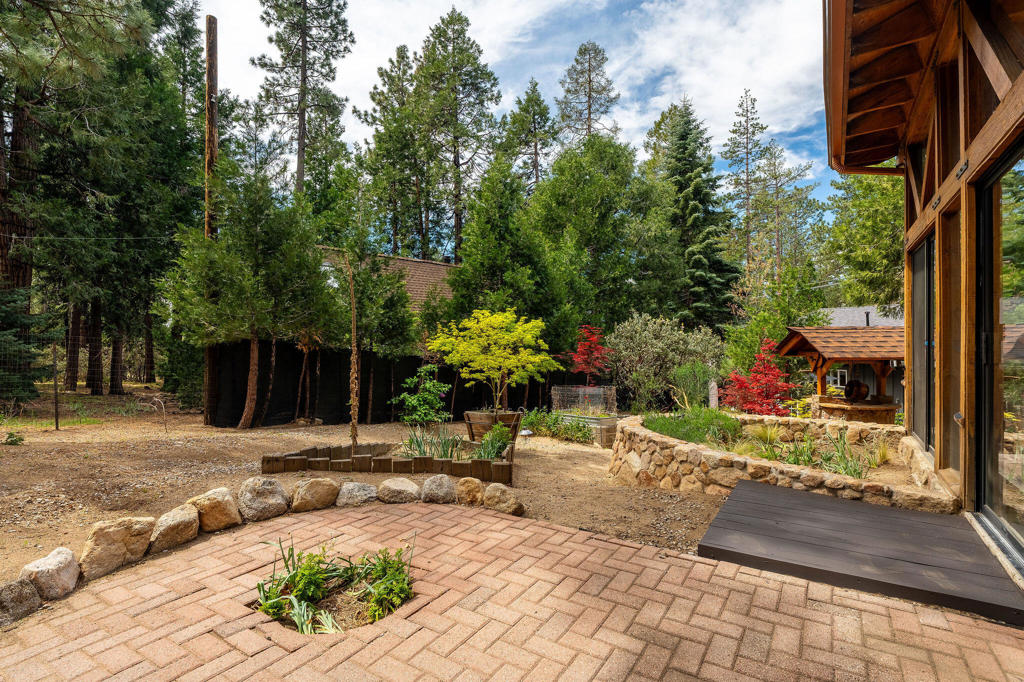 25106 Rim Rock Road Property Photo 60