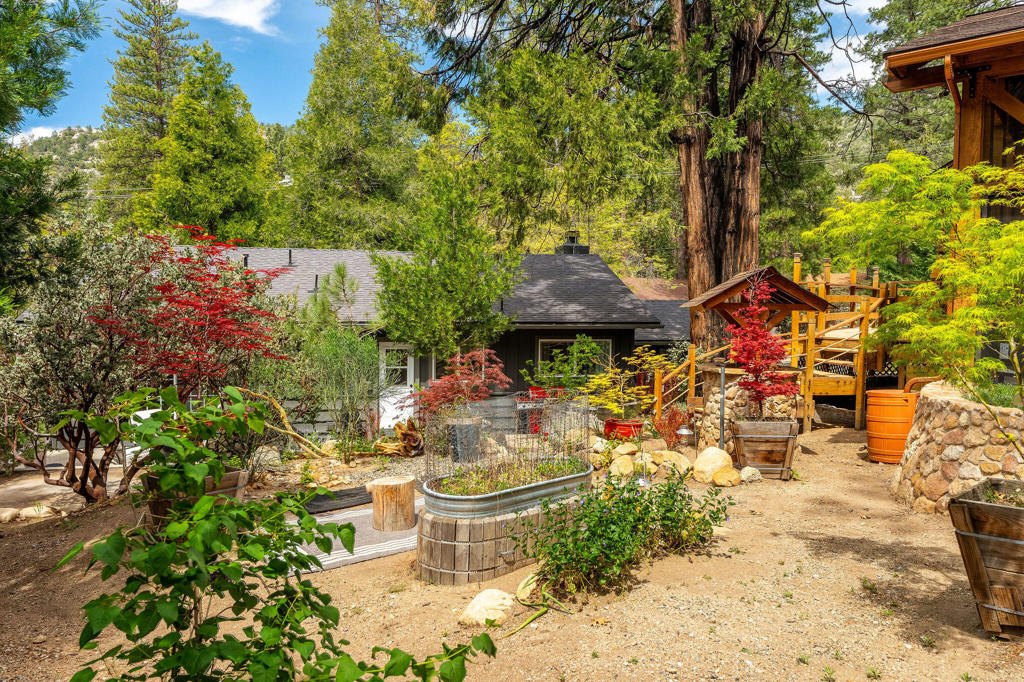 25106 Rim Rock Road Property Photo 61