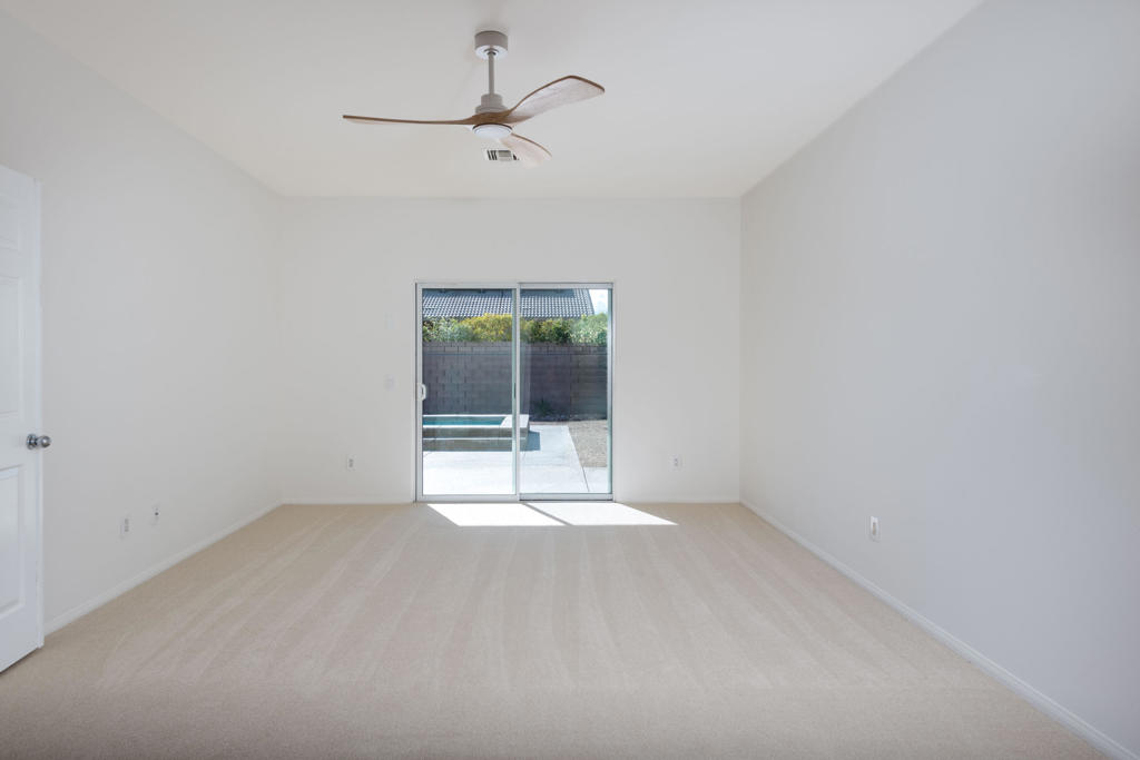 74137 Academy Lane E Property Photo 11