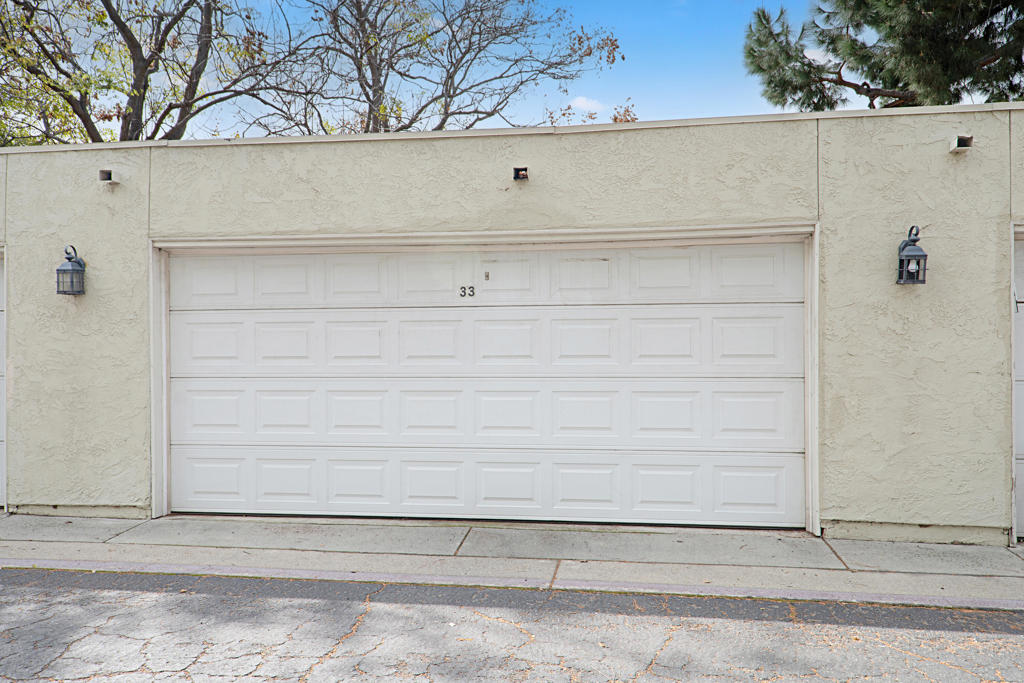 682 Sycamore Avenue Property Photo 26