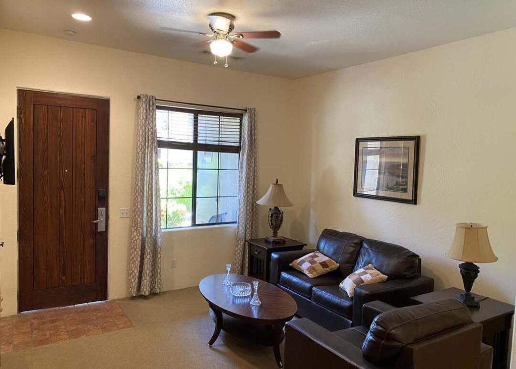 50690 Santa Rosa Plaza 1 Property Photo 3