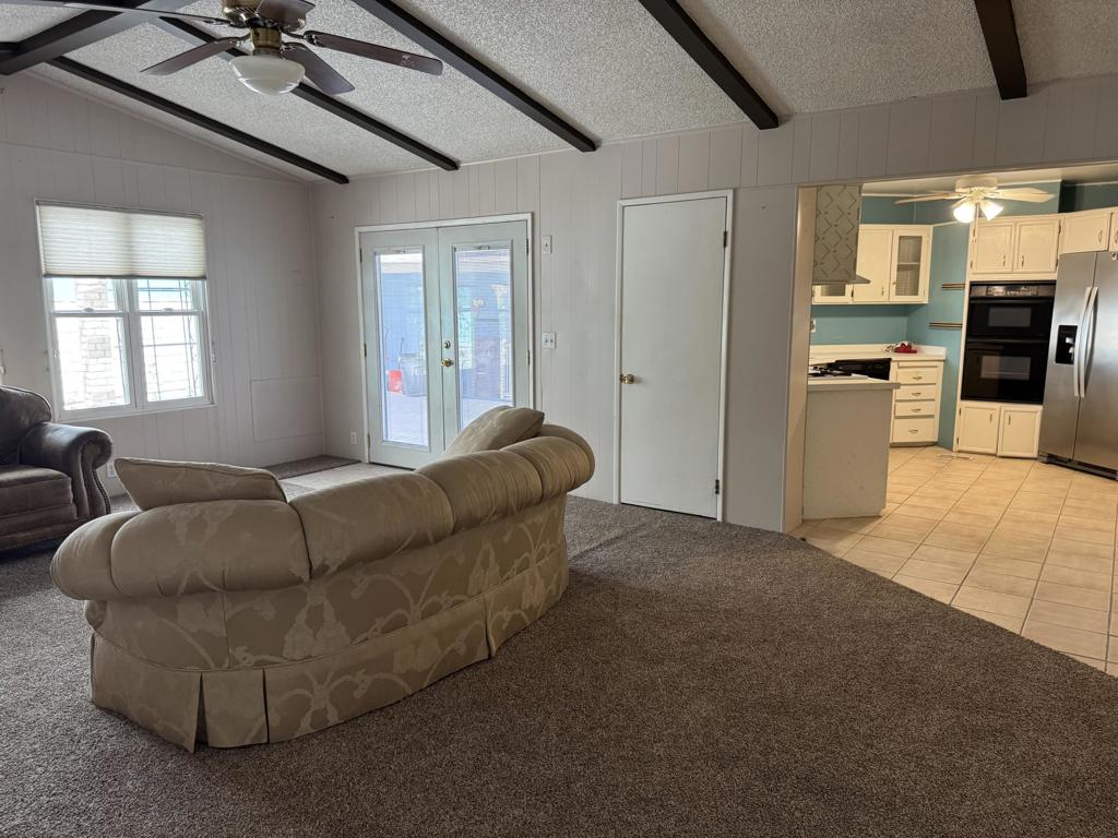 34735 Double Diamond Drive Property Photo 15