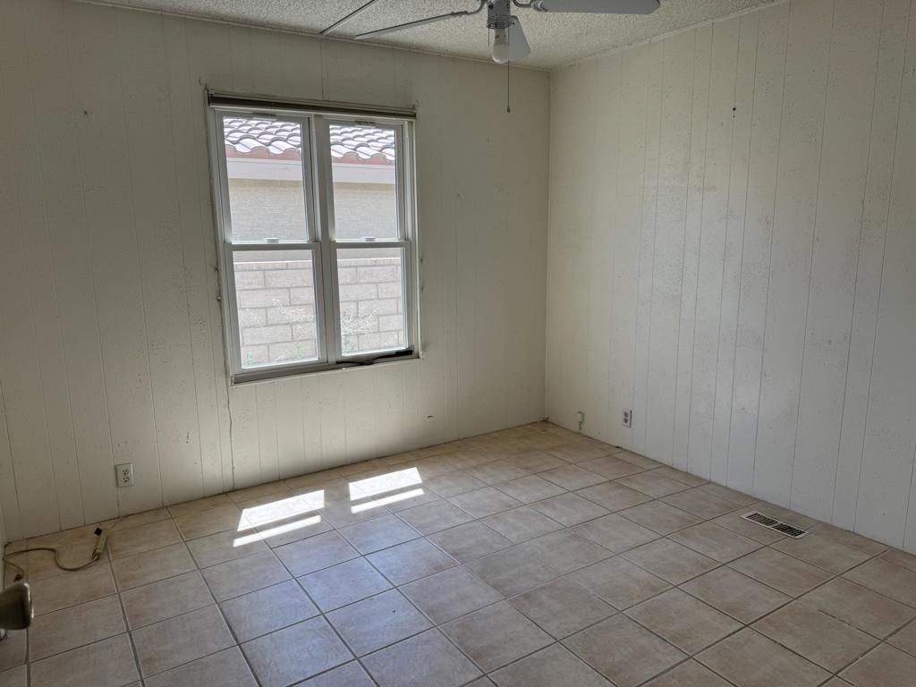 34735 Double Diamond Drive Property Photo 18