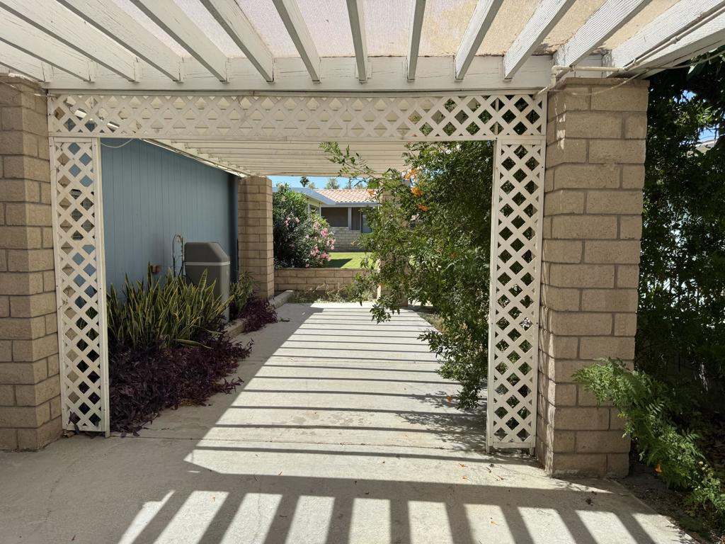 34735 Double Diamond Drive Property Photo 29