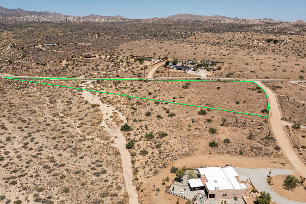 201 Pipes Canyon Road Property Photo 5