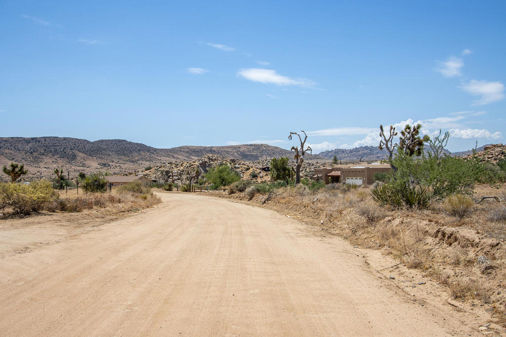 201 Pipes Canyon Road Property Photo 10