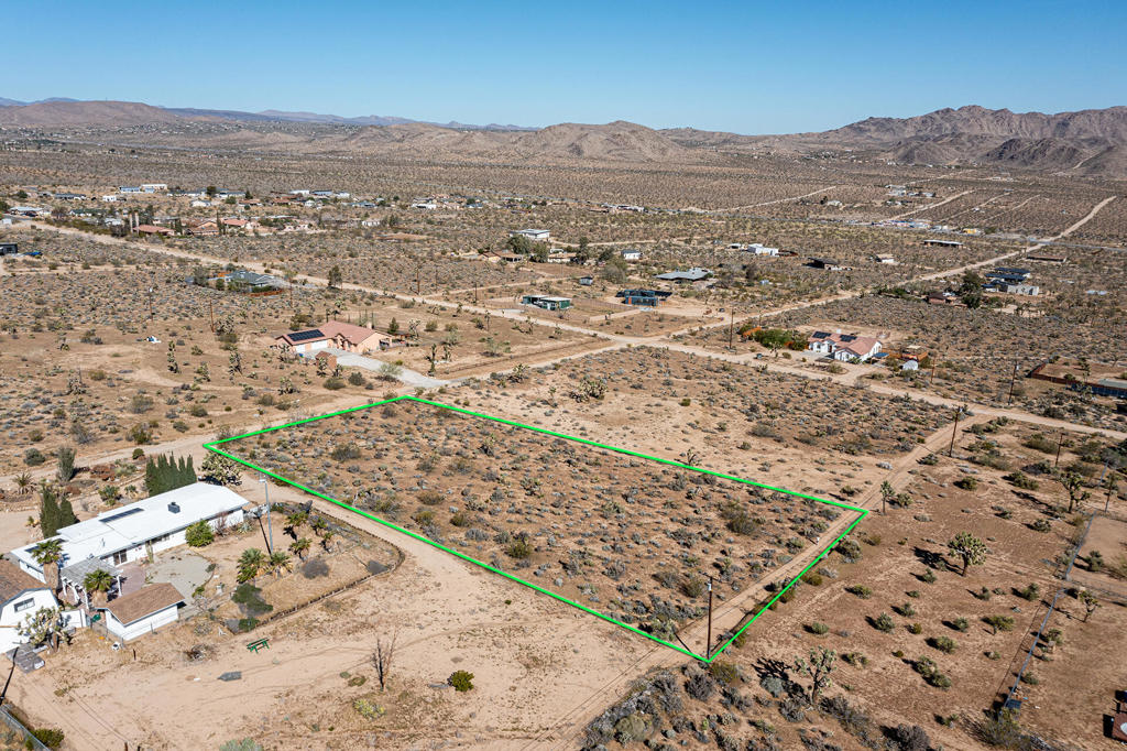 102 Saddleback Road Property Photo 14