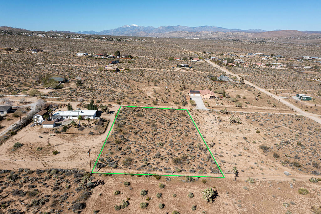 102 Saddleback Road Property Photo 15