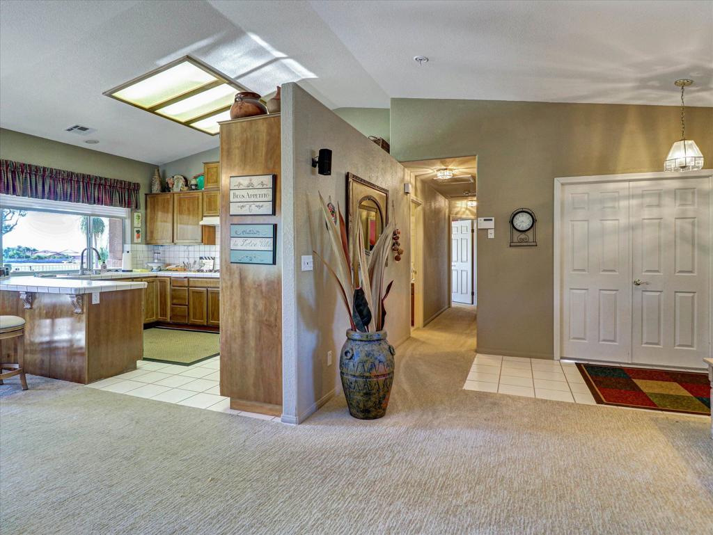 9840 Warwick Drive Property Photo 10