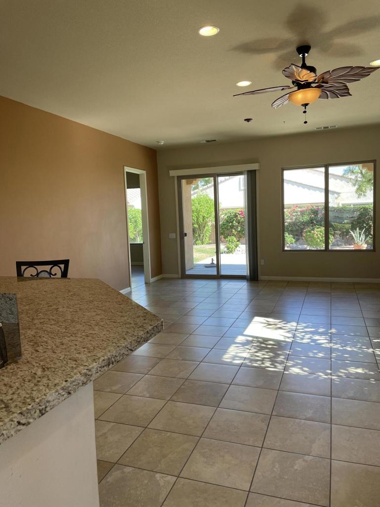 81602 Avenida Contento Property Photo 2