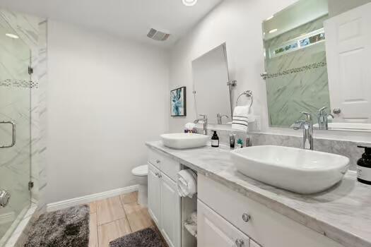 39041 Kilimanjaro Drive Property Photo 19