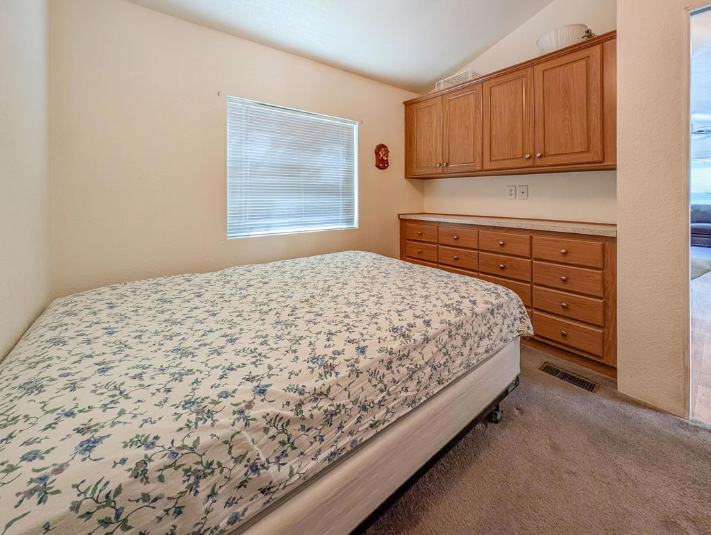 70200 Dillon Road 169 Property Photo 16