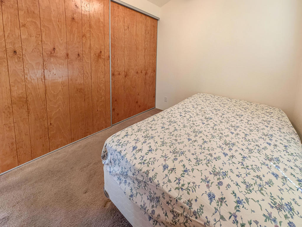 70200 Dillon Road 169 Property Photo 17