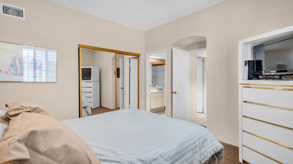 106 Towle Circle Property Photo 17