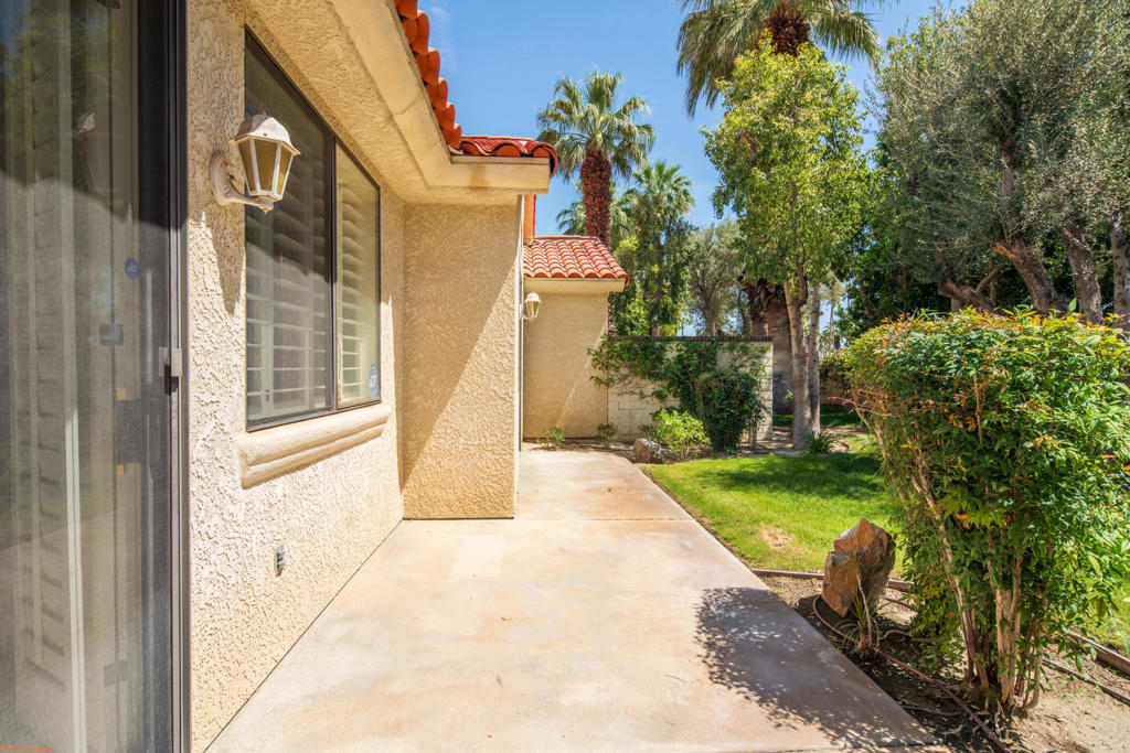 106 Towle Circle Property Photo 27