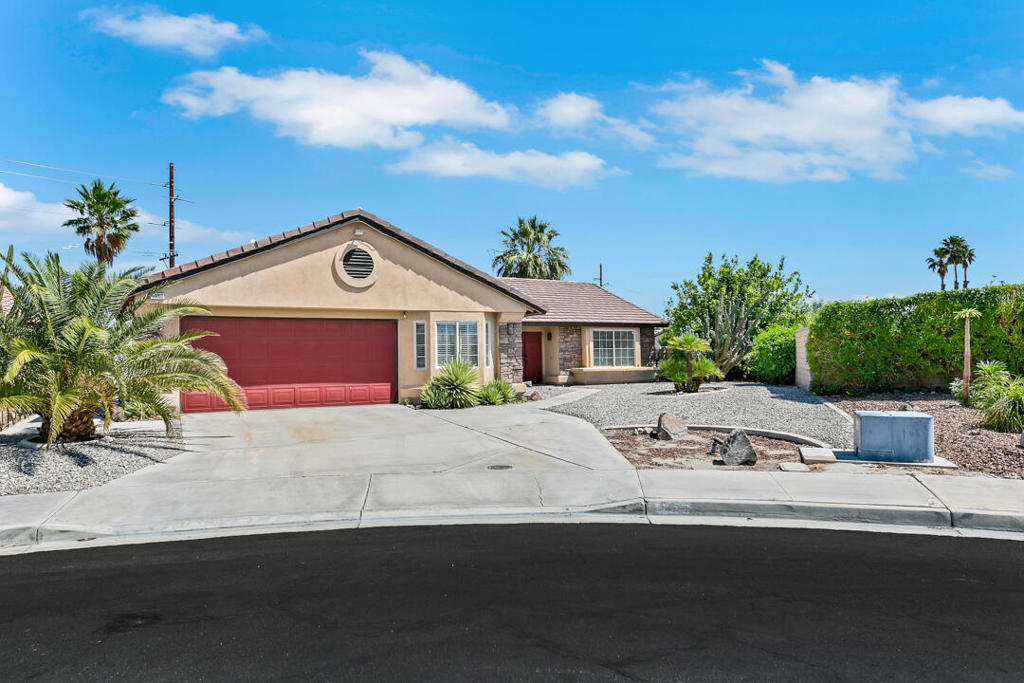 44060 Dalea Court Property Photo 2