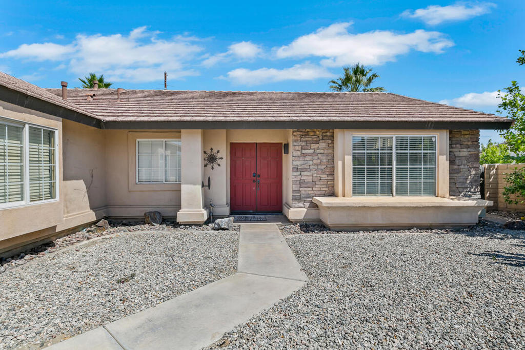 44060 Dalea Court Property Photo 9