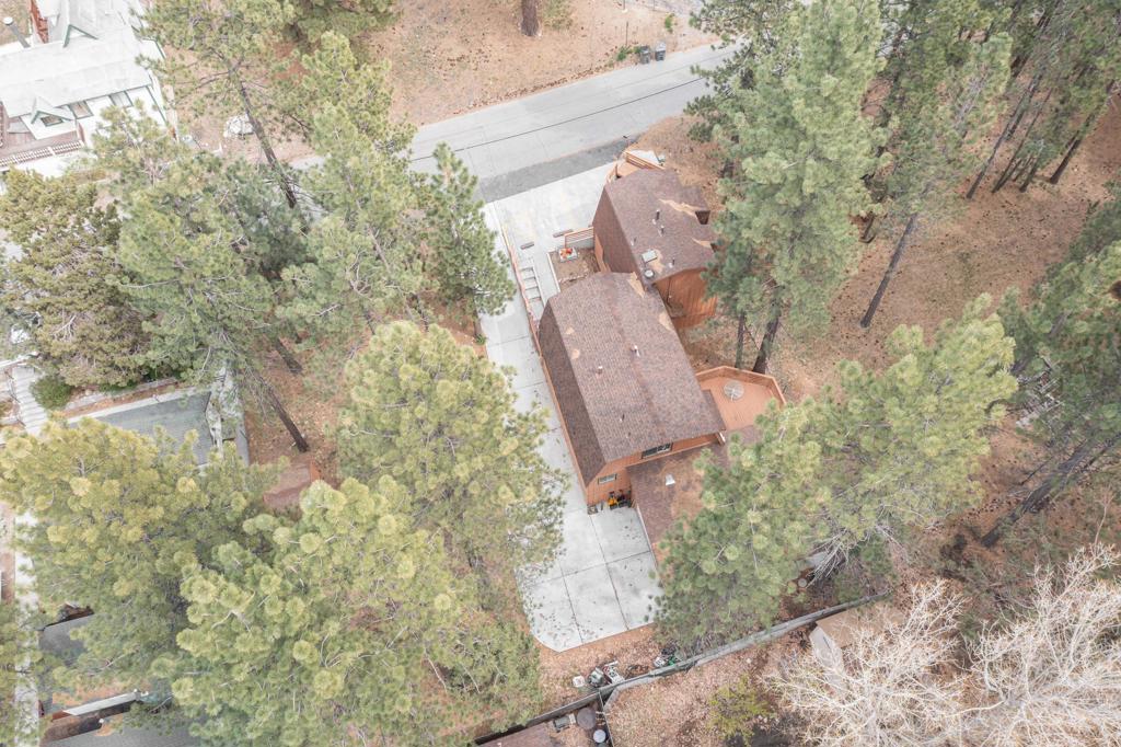 542 Cottage Lane Property Photo 7