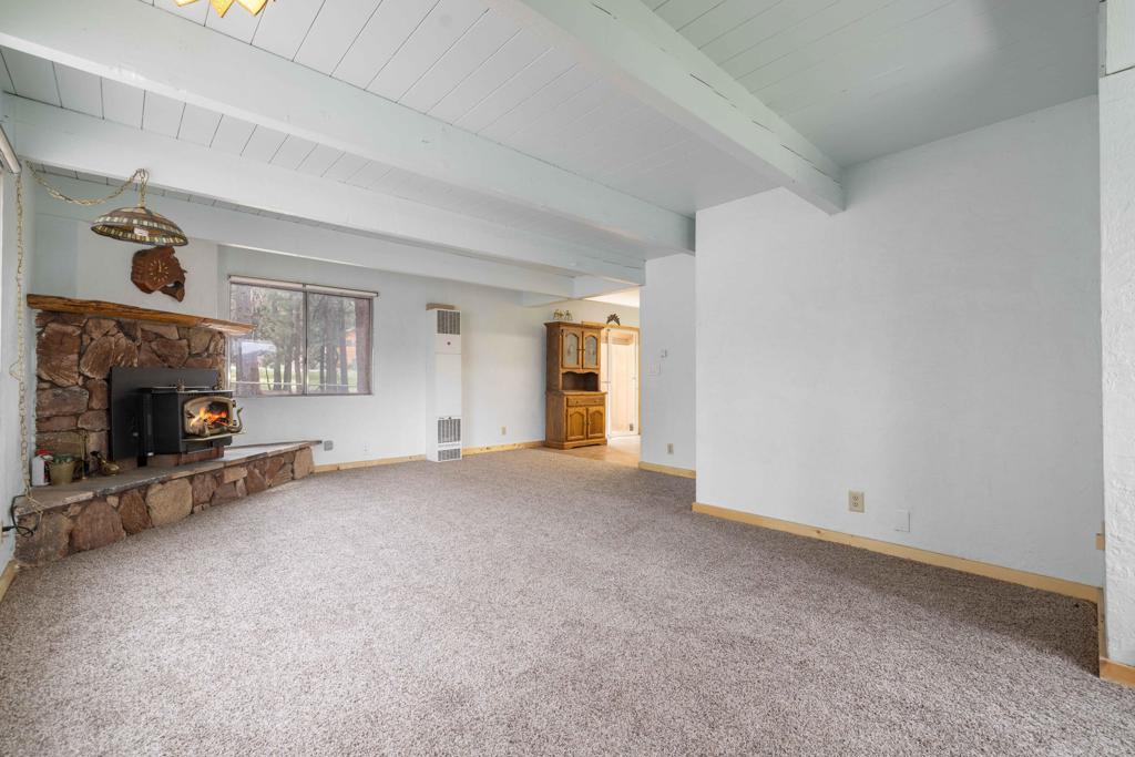 542 Cottage Lane Property Photo 12
