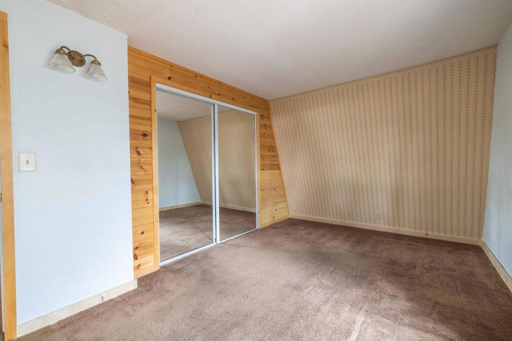 542 Cottage Lane Property Photo 18