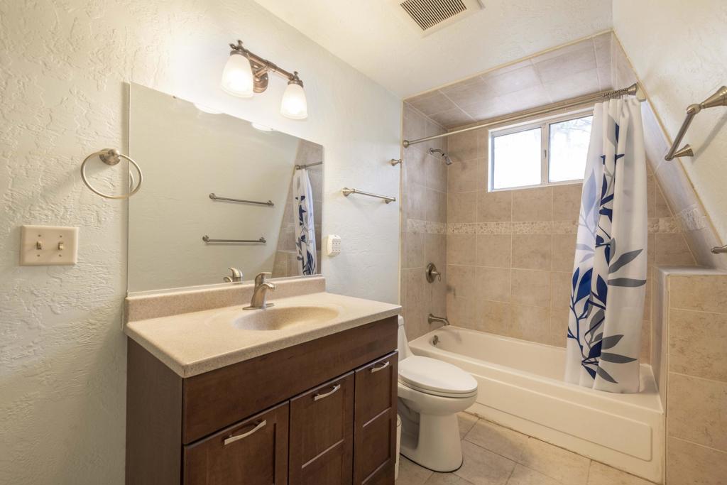 542 Cottage Lane Property Photo 19