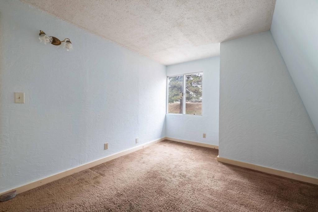 542 Cottage Lane Property Photo 22