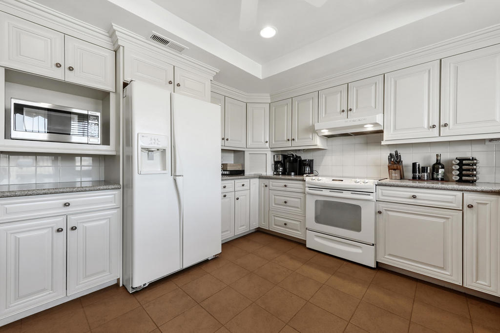 47 Juan Carlos Drive Property Photo 15
