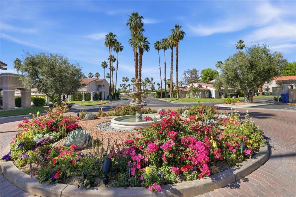 2001 E Camino Parocela J71 Property Photo 1