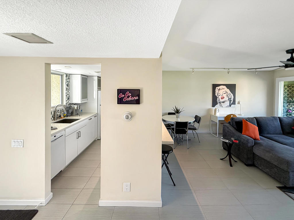 1881 S Araby Drive 16 Property Photo 9