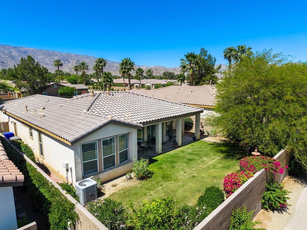 60268 Sweetshade Lane Property Photo 3