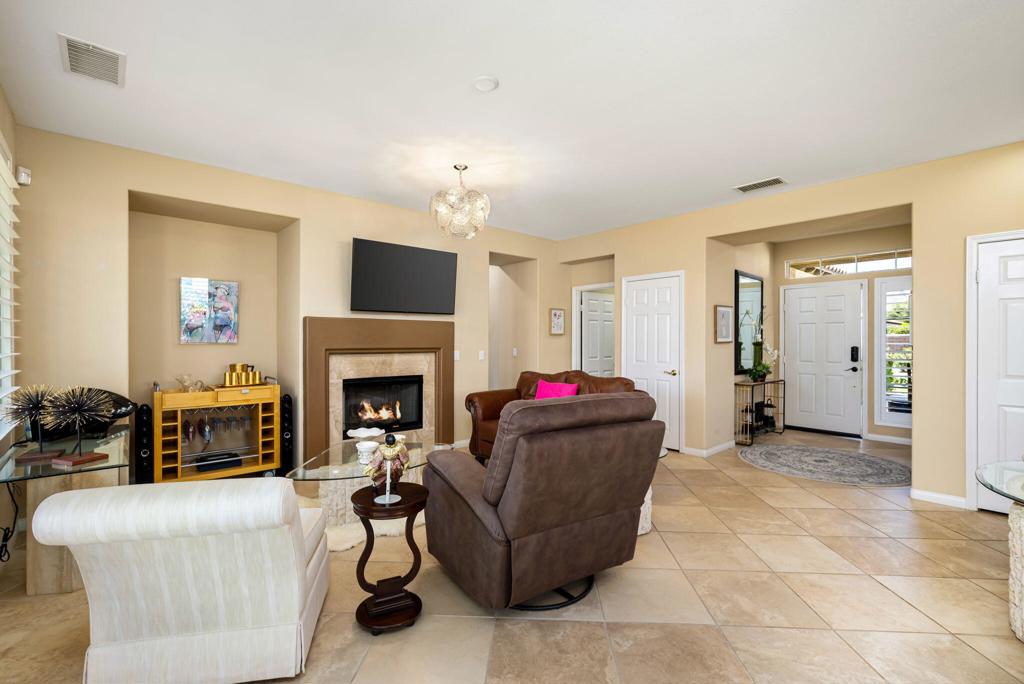 60268 Sweetshade Lane Property Photo 12