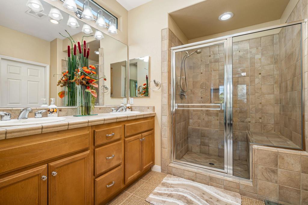 60268 Sweetshade Lane Property Photo 23