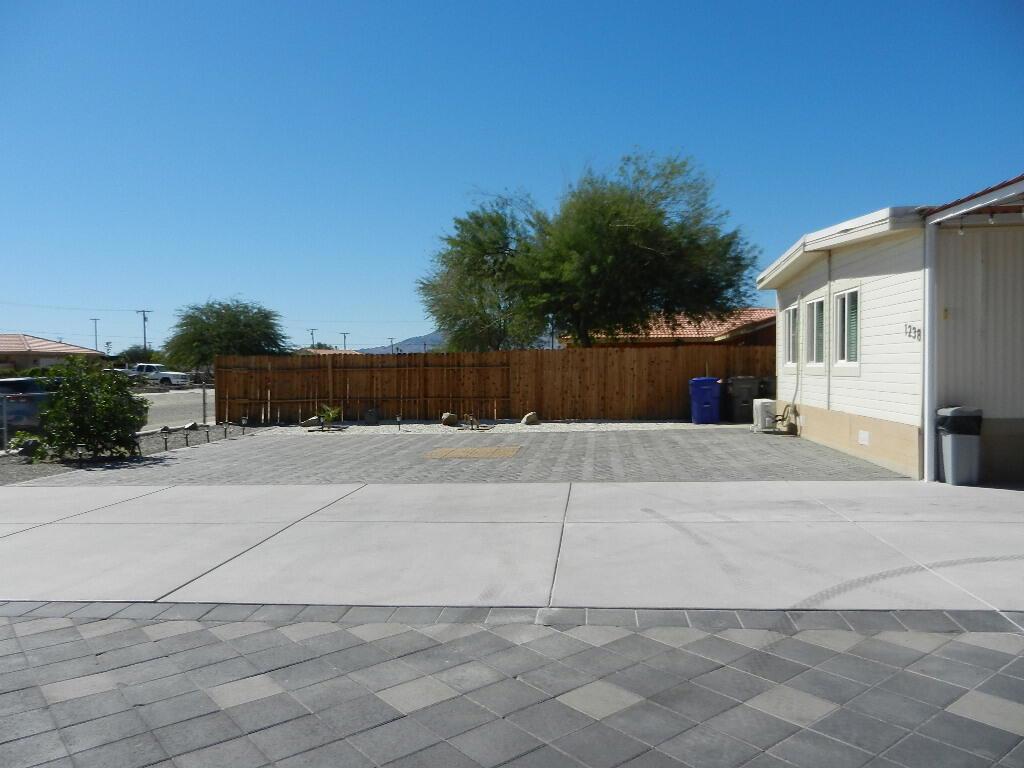 1238 China Sea Avenue Property Photo 3
