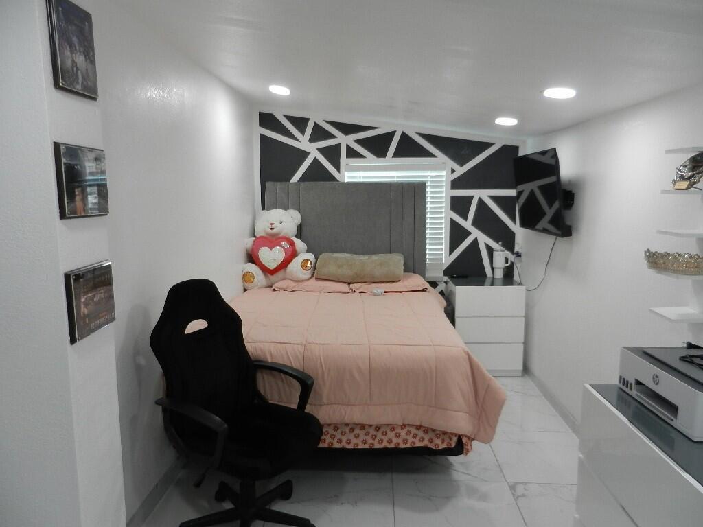 1238 China Sea Avenue Property Photo 10