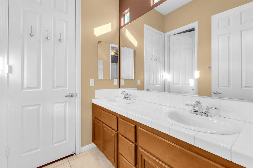 46109 Roadrunner Lane Property Photo 44