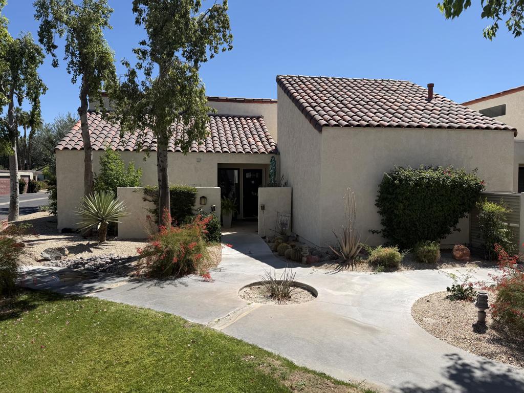 422 Forest Hills Drive Property Photo 1
