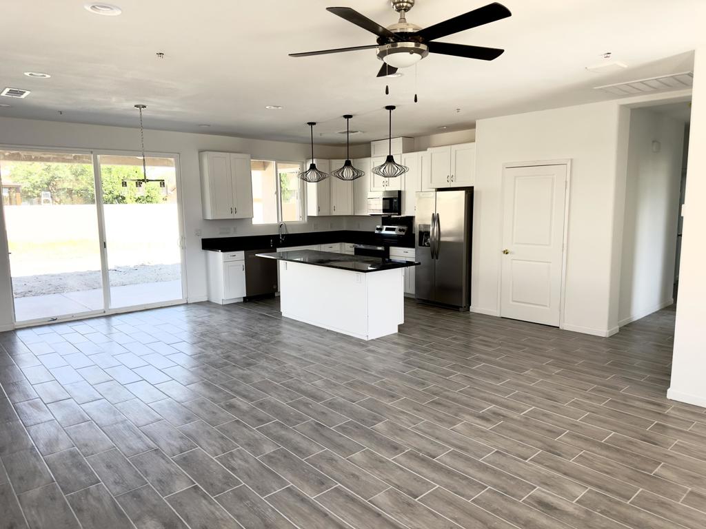 33450 Cathedral Canyon Drive Property Photo 3