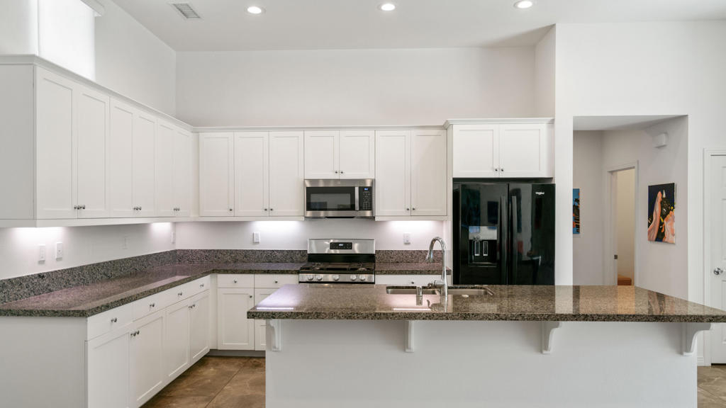 78810 Adesso Way Property Photo 4