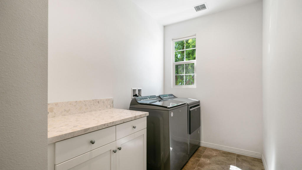 78810 Adesso Way Property Photo 10