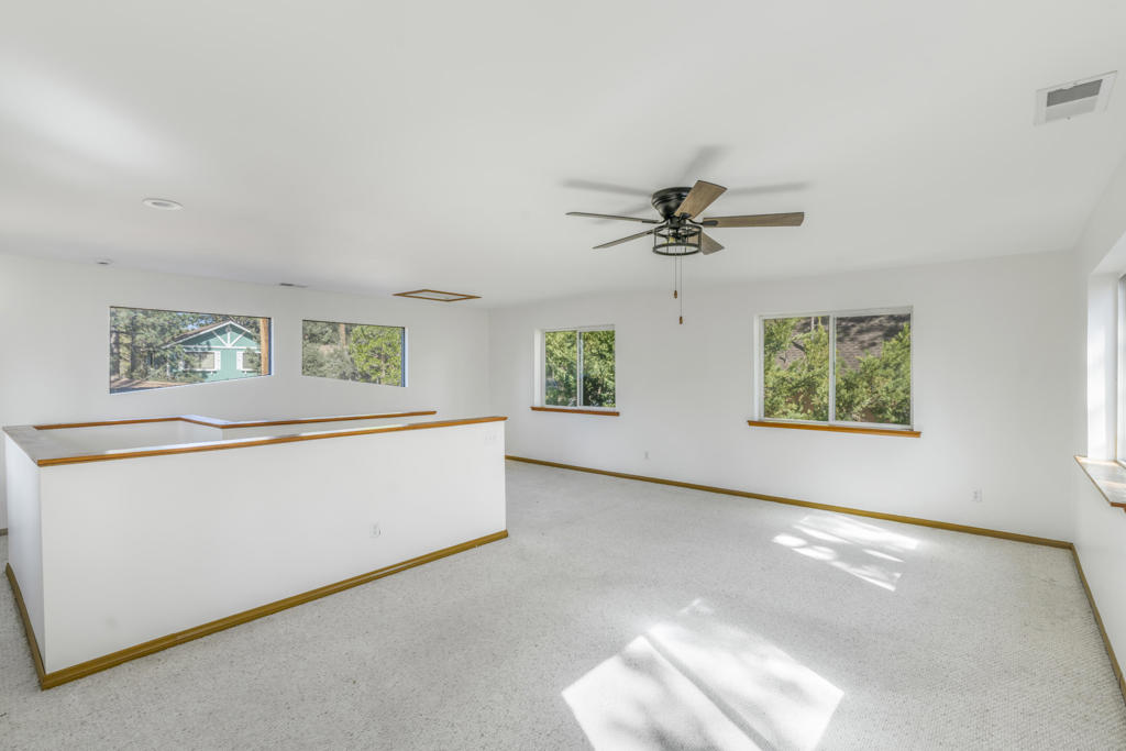 1018 Feather Mountain Drive Property Photo 19